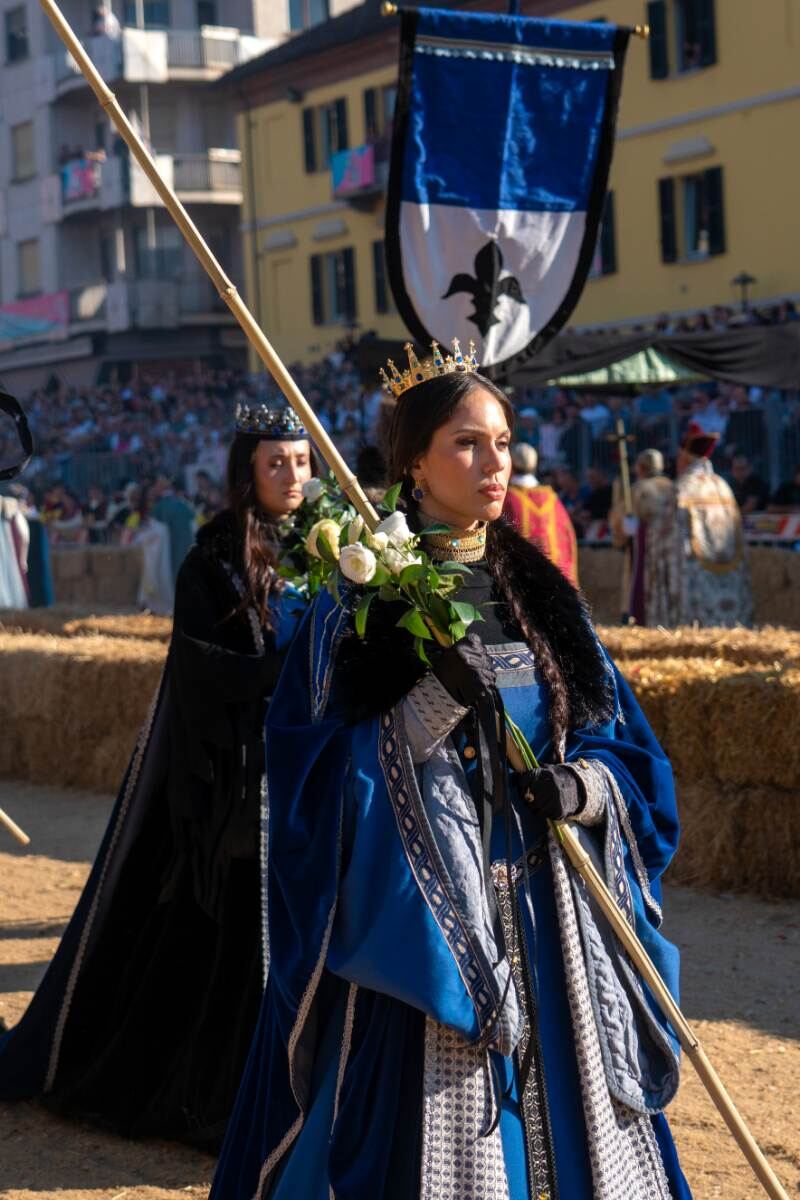 Leonardo Arte palio asini alba 27 6ac496b33f493